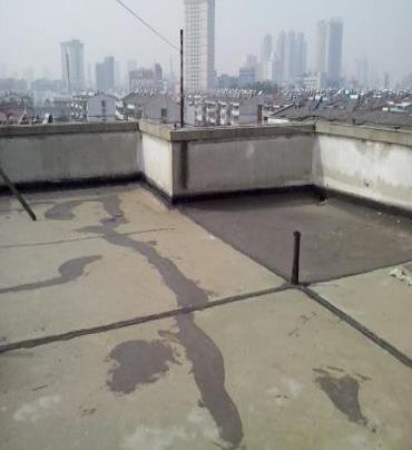 武进漏水维修 楼顶漏水是什么原因，楼顶漏水维修方法是什么?